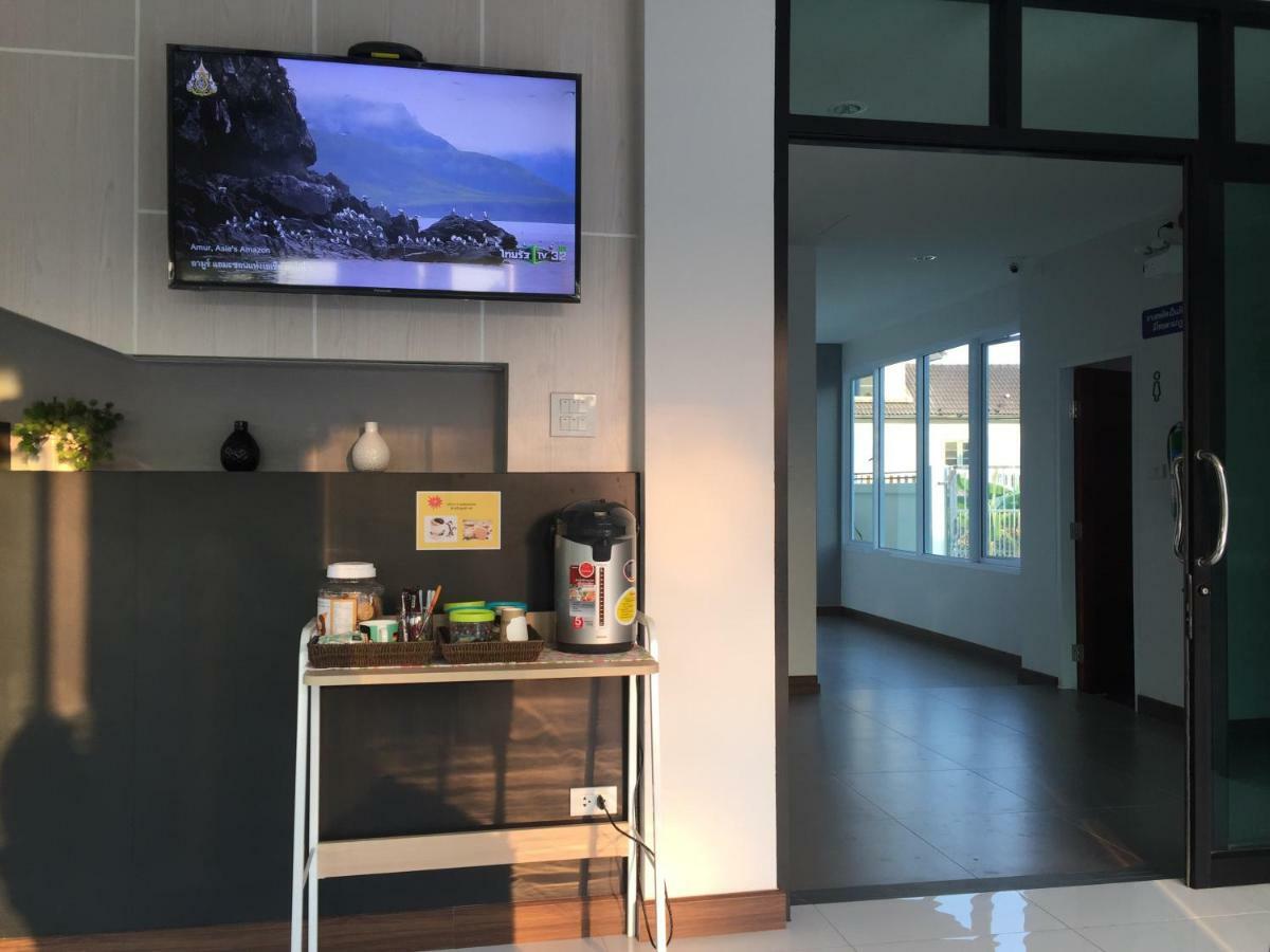 The Like Hotel Udon Thani Bagian luar foto